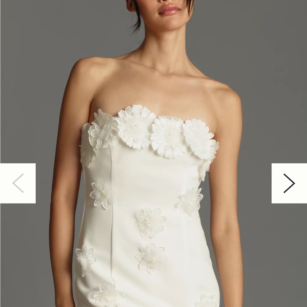 Elliatt Strapless Cream Floral Dress